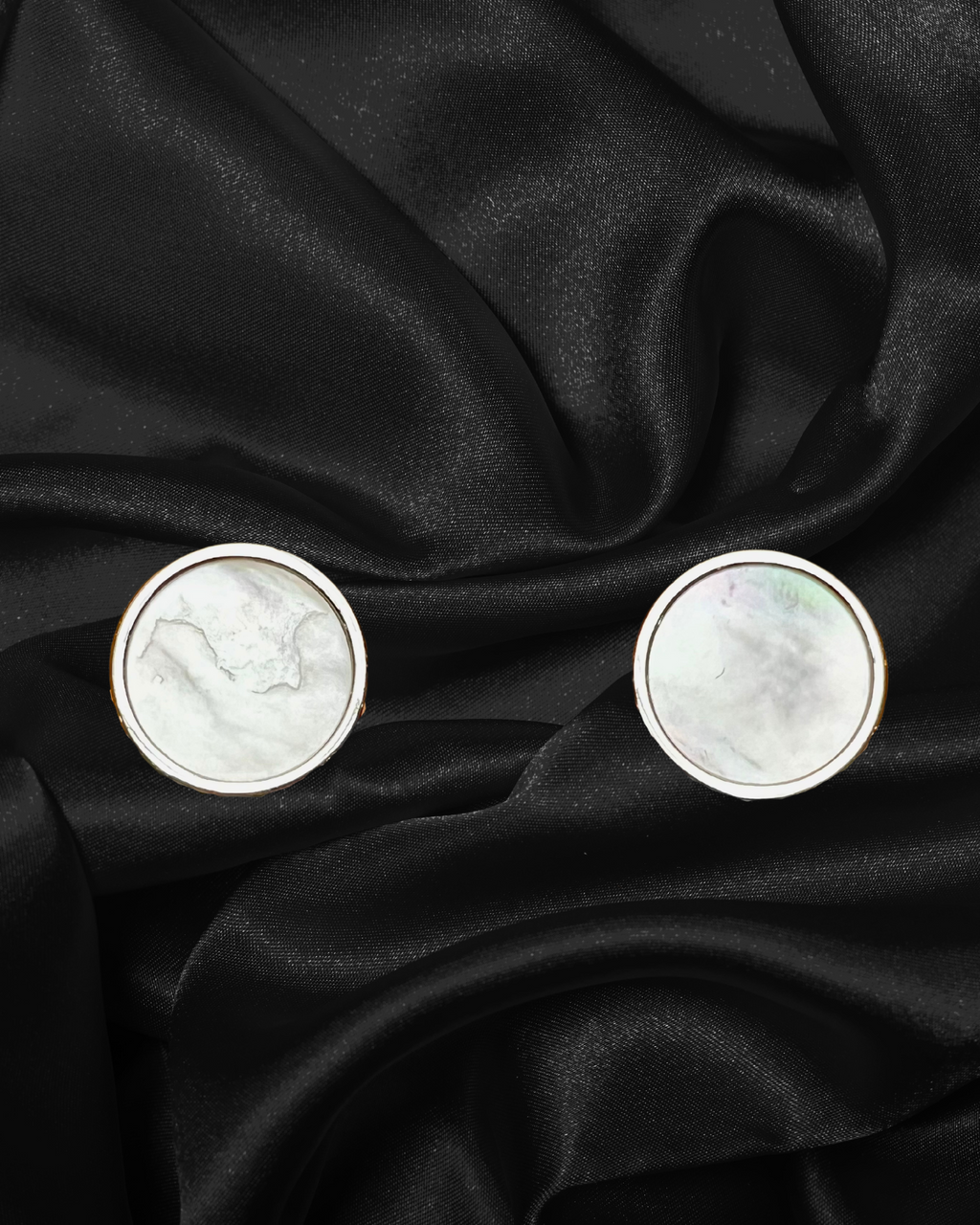 Small cufflinks - circular with grey stone