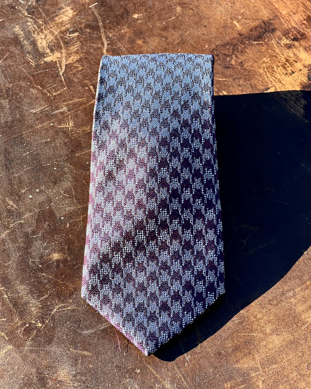 Pure silk tie by Silandro 