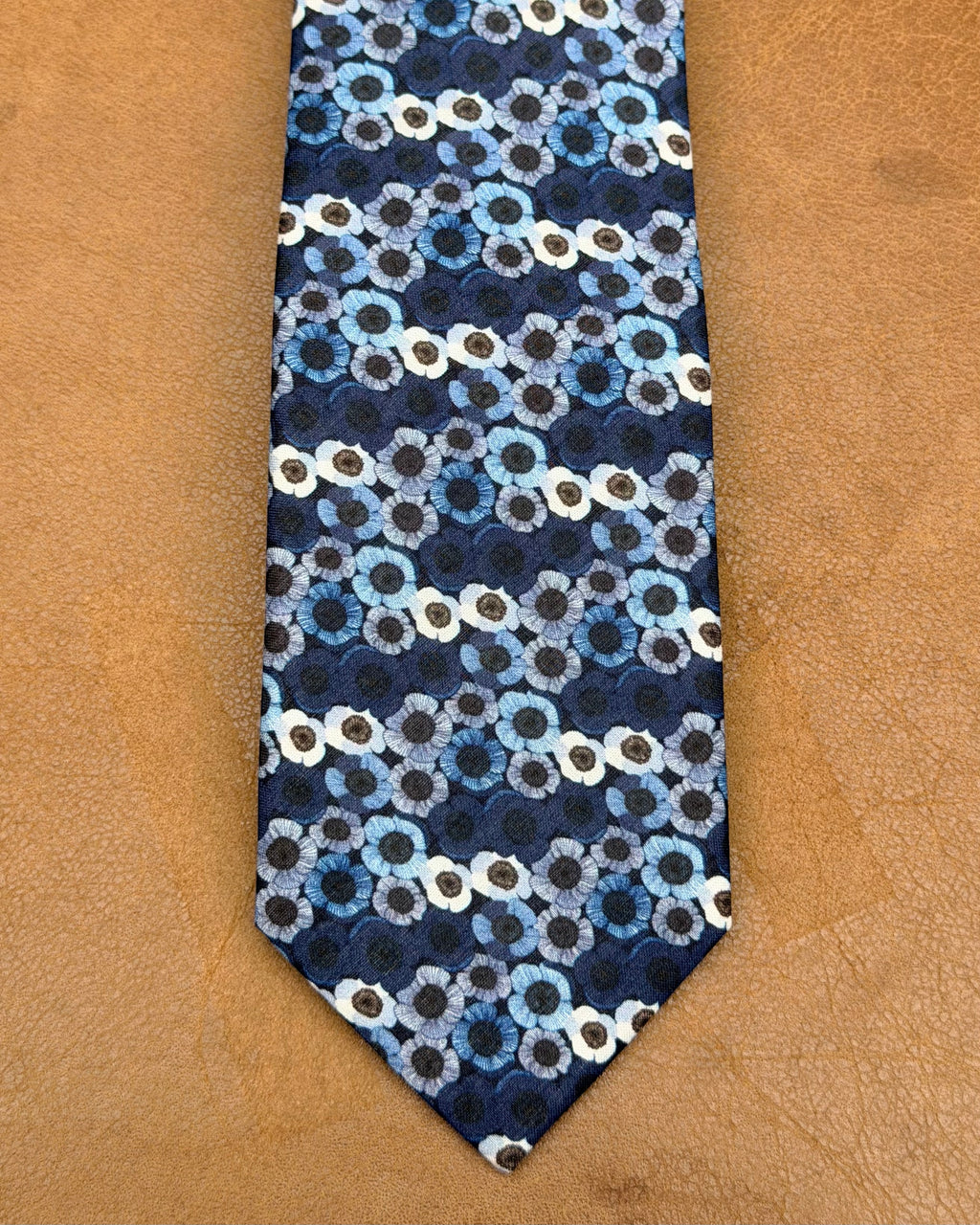 Buckle | Tie & Matching Pocket Square | Blue Daisies