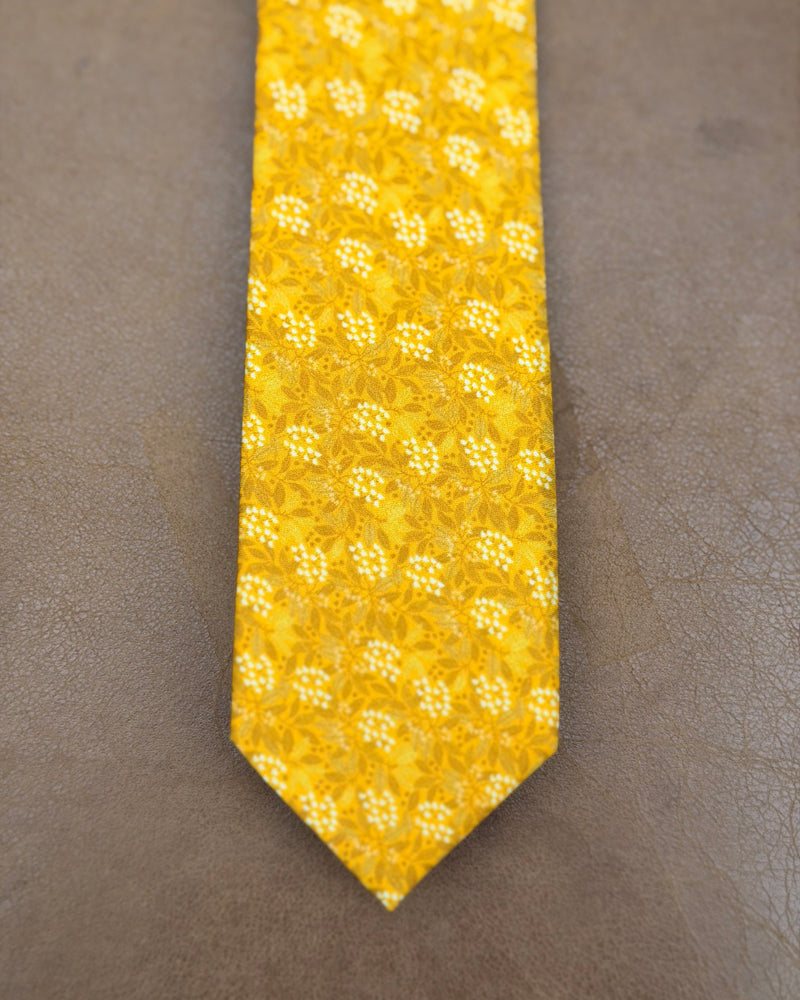 Buckle | Tie & Matching Pocket Square | Yellow Leaves & Flowers