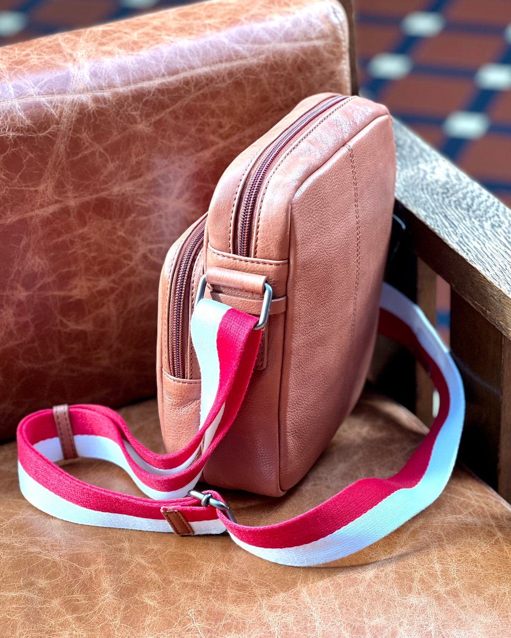 GAP | Shoulder Bag | Genuine Leather | Tan