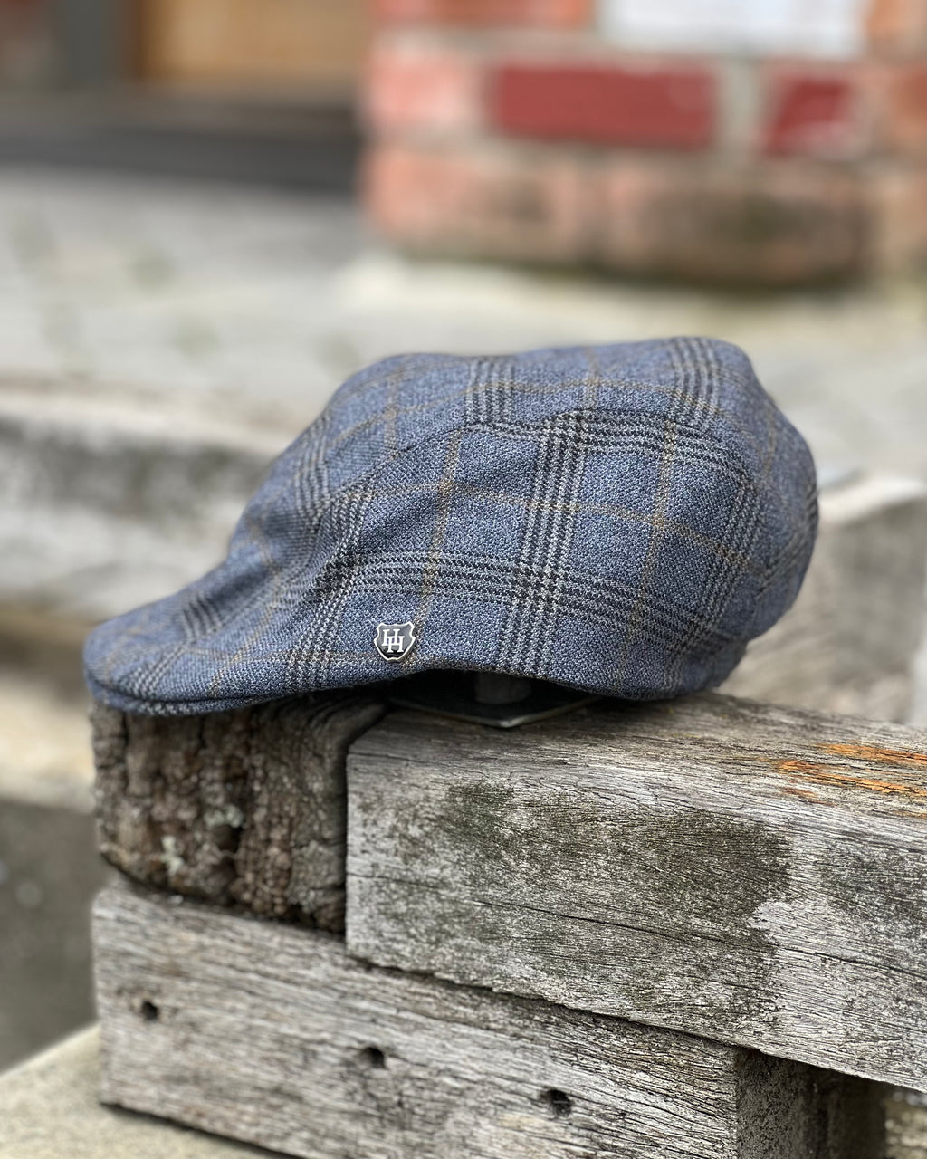 Hills Hat Duck Bill Cap in pure wool English Tweed