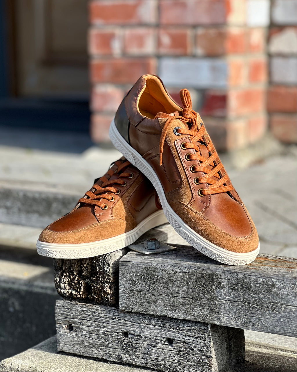 Casual mens leather and suede shoes by Londons Life