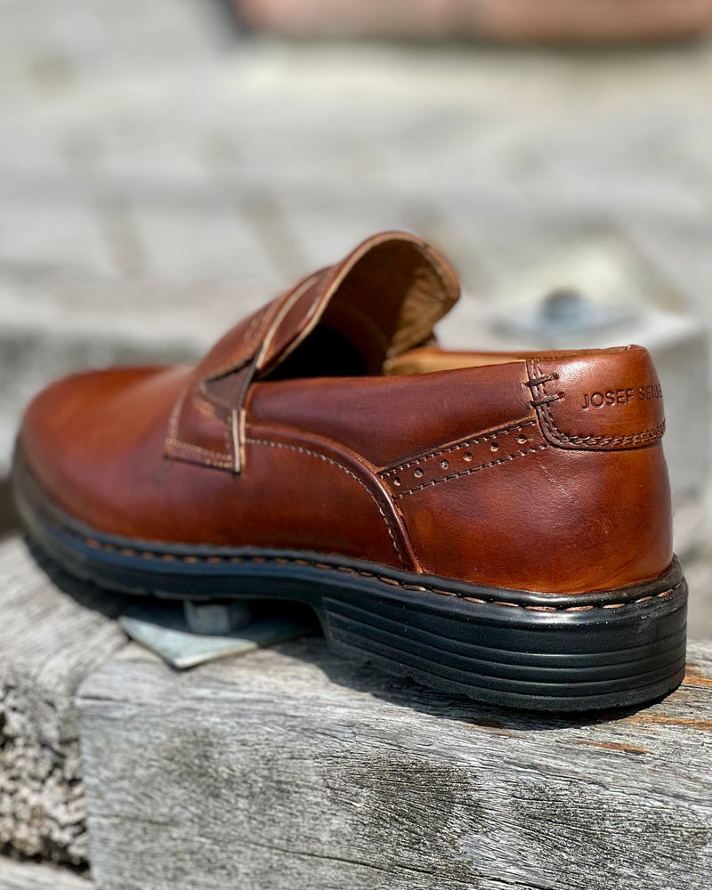 Ferracini | Men's Loafer-style Shoes | Genuine Leather | Mid Brown