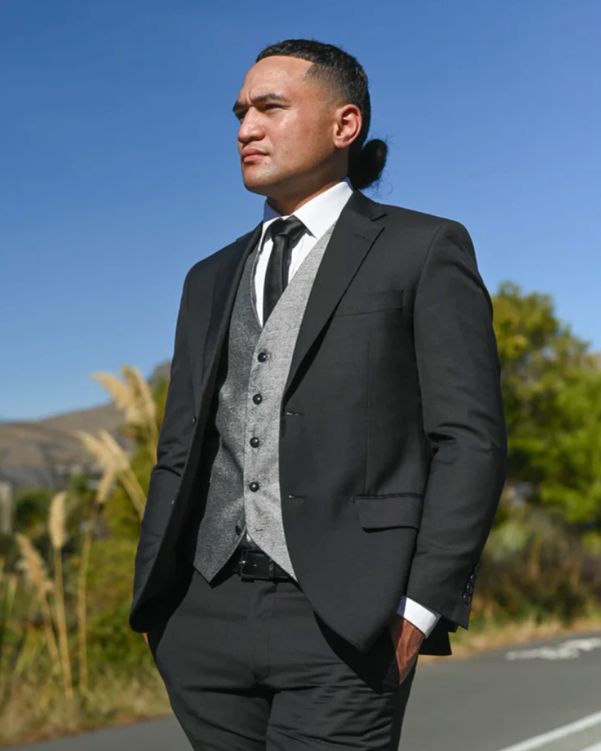 WEDDING SUIT HIRE | Cambridge Clothing | Black Lounge Suit Jacket