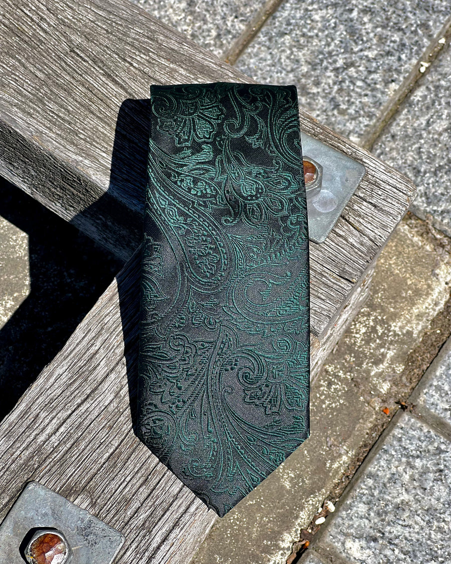 Green Paisley Tie - polyester – Munns the Man's Store