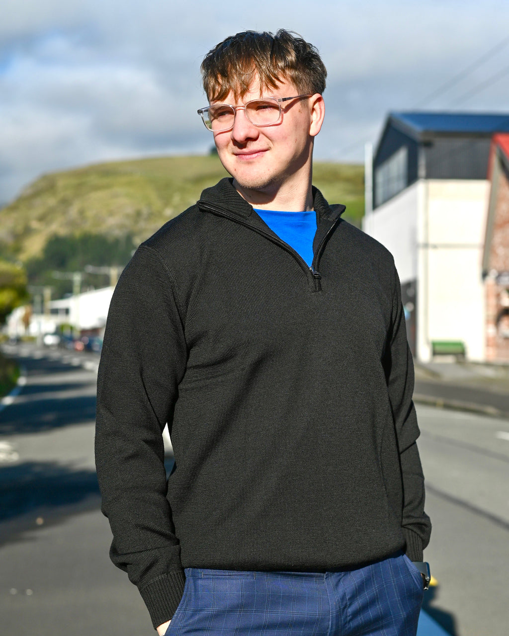 Silverdale | Pure Wool Pullover With a 1/4 Zip | Black