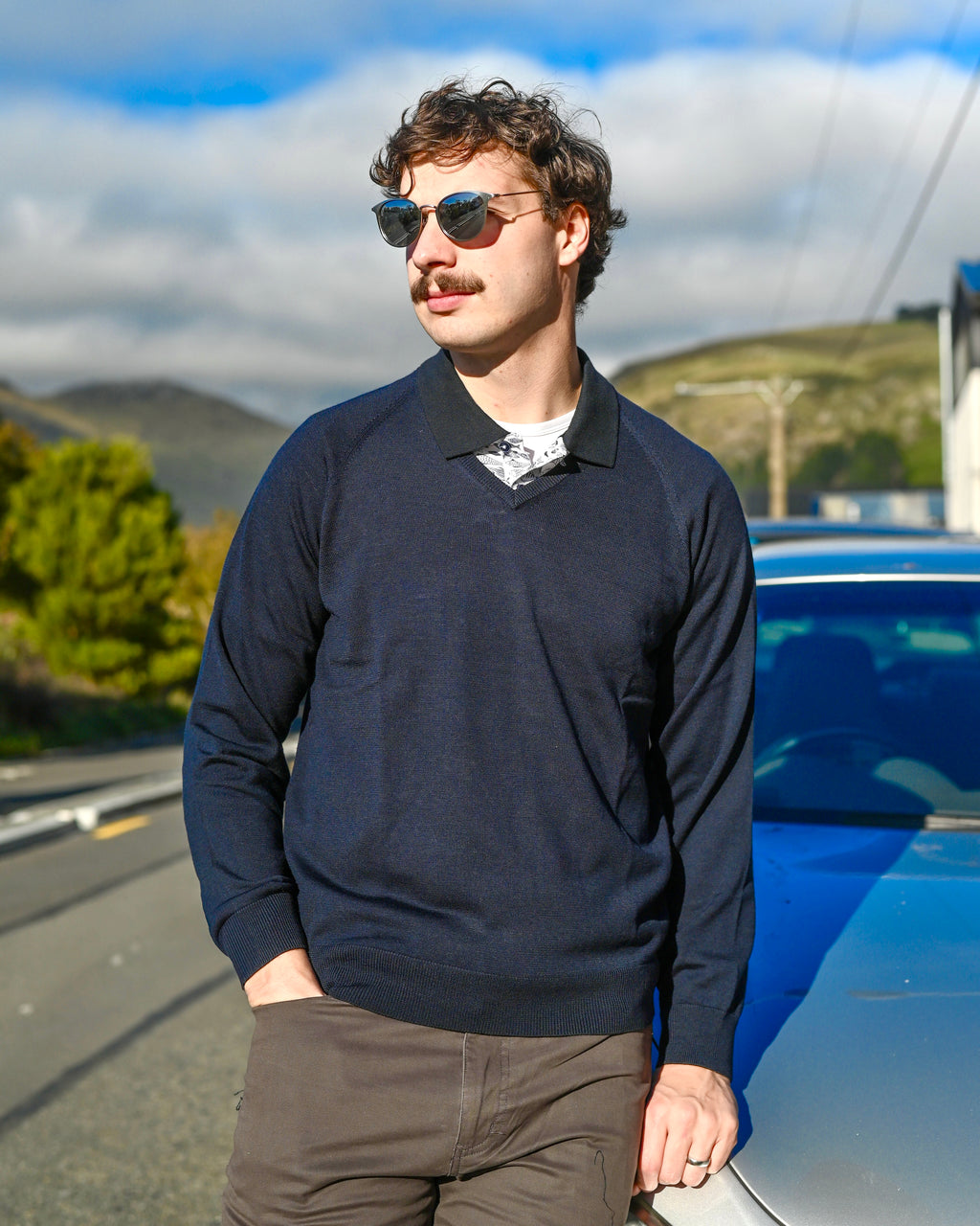 Silverdale | V-Neck Pullover | Fine Merino Wool | Dark Blue