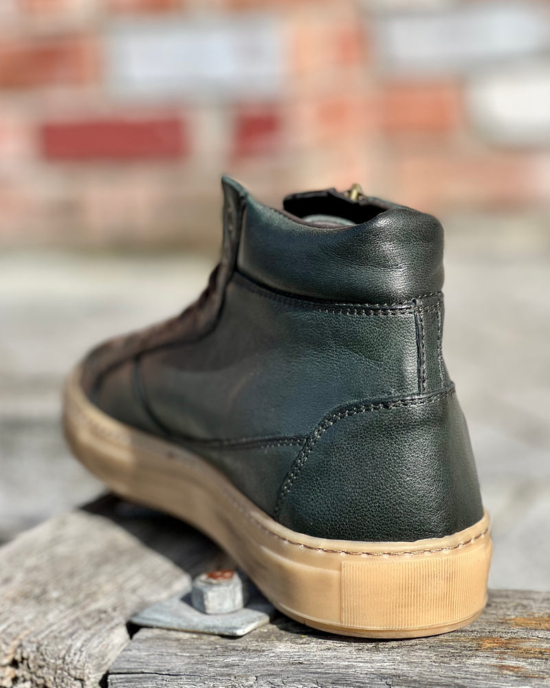 Italiano genuine leather boot 