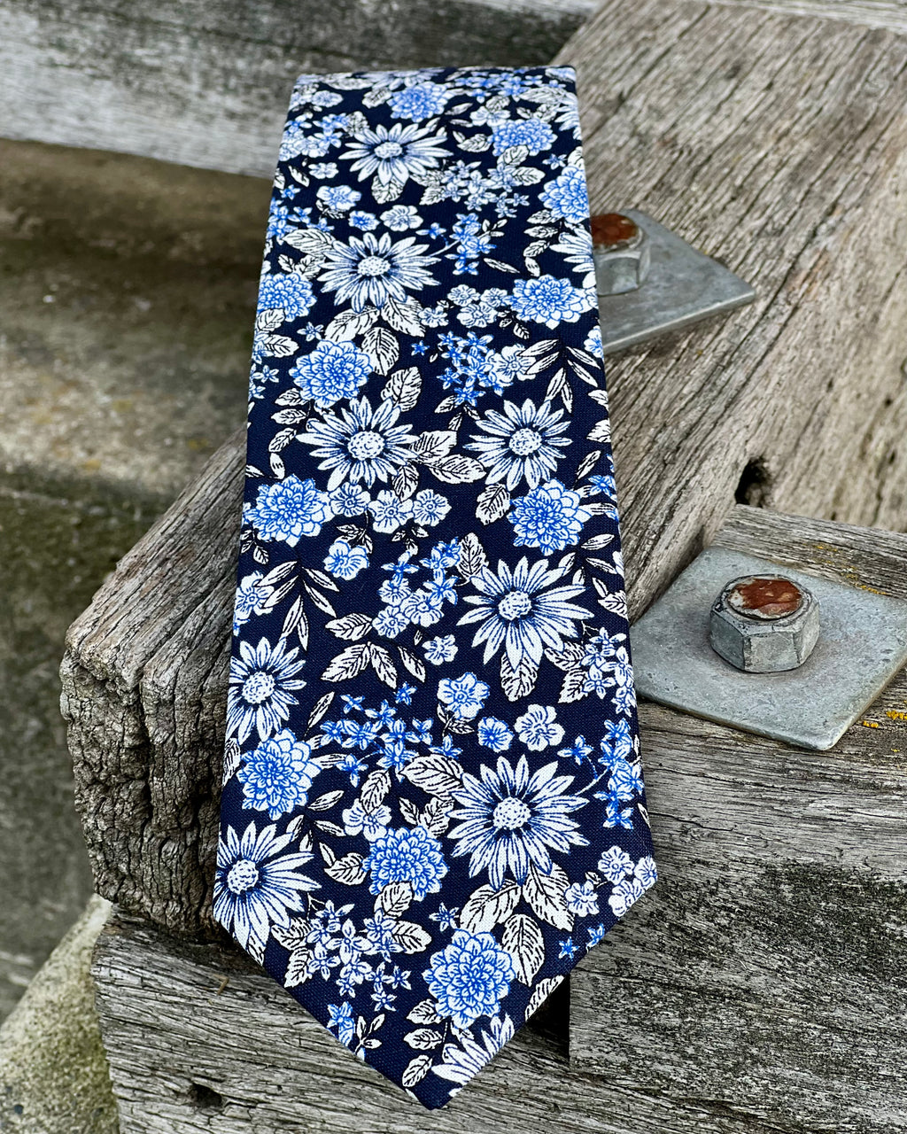 Blue Floral Polyester tie by The Tie Company